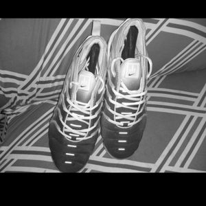 MENS NEW NIKE AIR VAPOR MAX PLUS SIZE 11 ONLY $75!